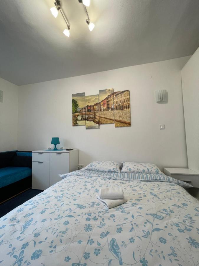 Mona Blue Apartment Сараево Екстериор снимка