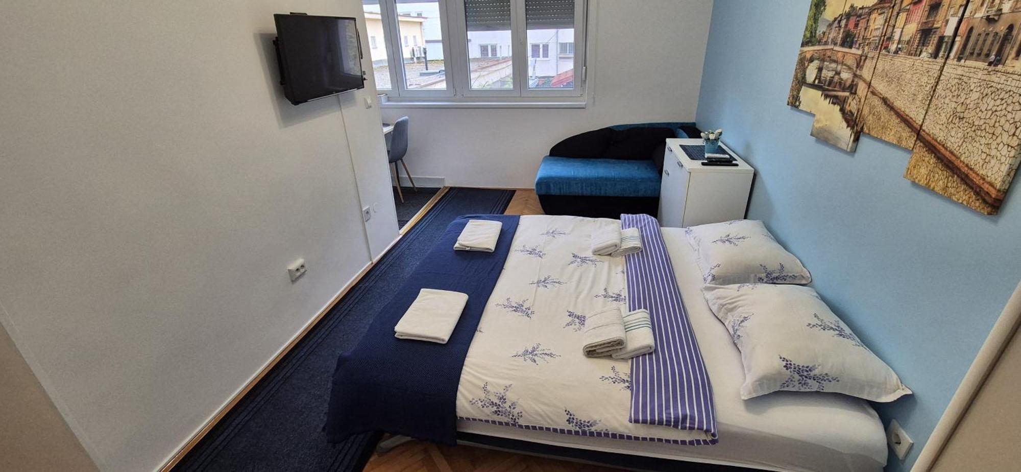 Mona Blue Apartment Сараево Екстериор снимка